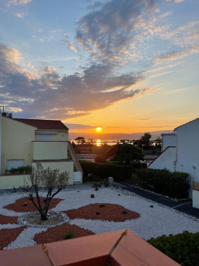 T2 Avec Terrasse, Vue Etang Et Son Coucher De Soleil, Plage A Proximite, Wifi Et Place De Parking Gratuit Que L On Nomme Puesta De Sol Le Barcares Exterior photo